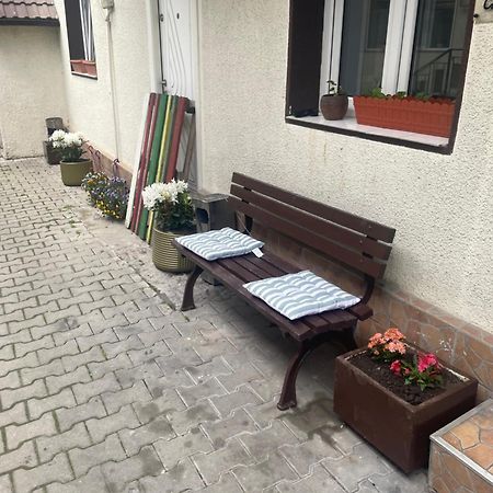 Rami House Central Double Rooms Brasov Bagian luar foto