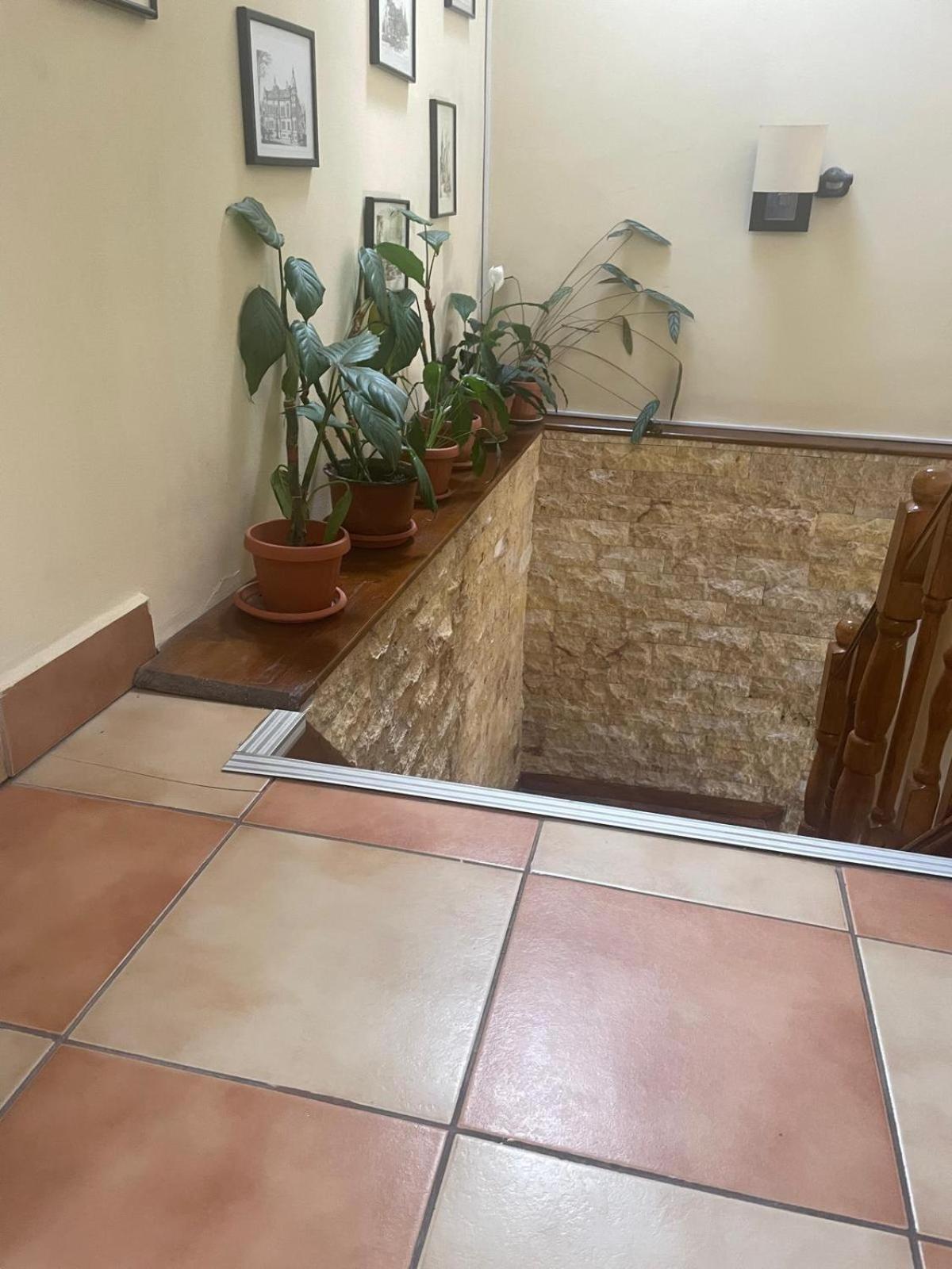 Rami House Central Double Rooms Brasov Bagian luar foto